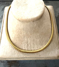 Load image into Gallery viewer, Hayward Gold Filled Omega Chain Necklace 16”