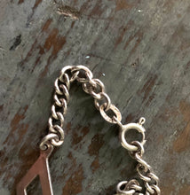 Load image into Gallery viewer, Vintage 835 Silver Curb Chain Station Necklace