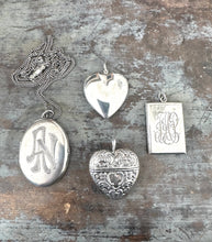 Load image into Gallery viewer, Victorian Style Repousse Heart Locket Wedding Box Pendant
