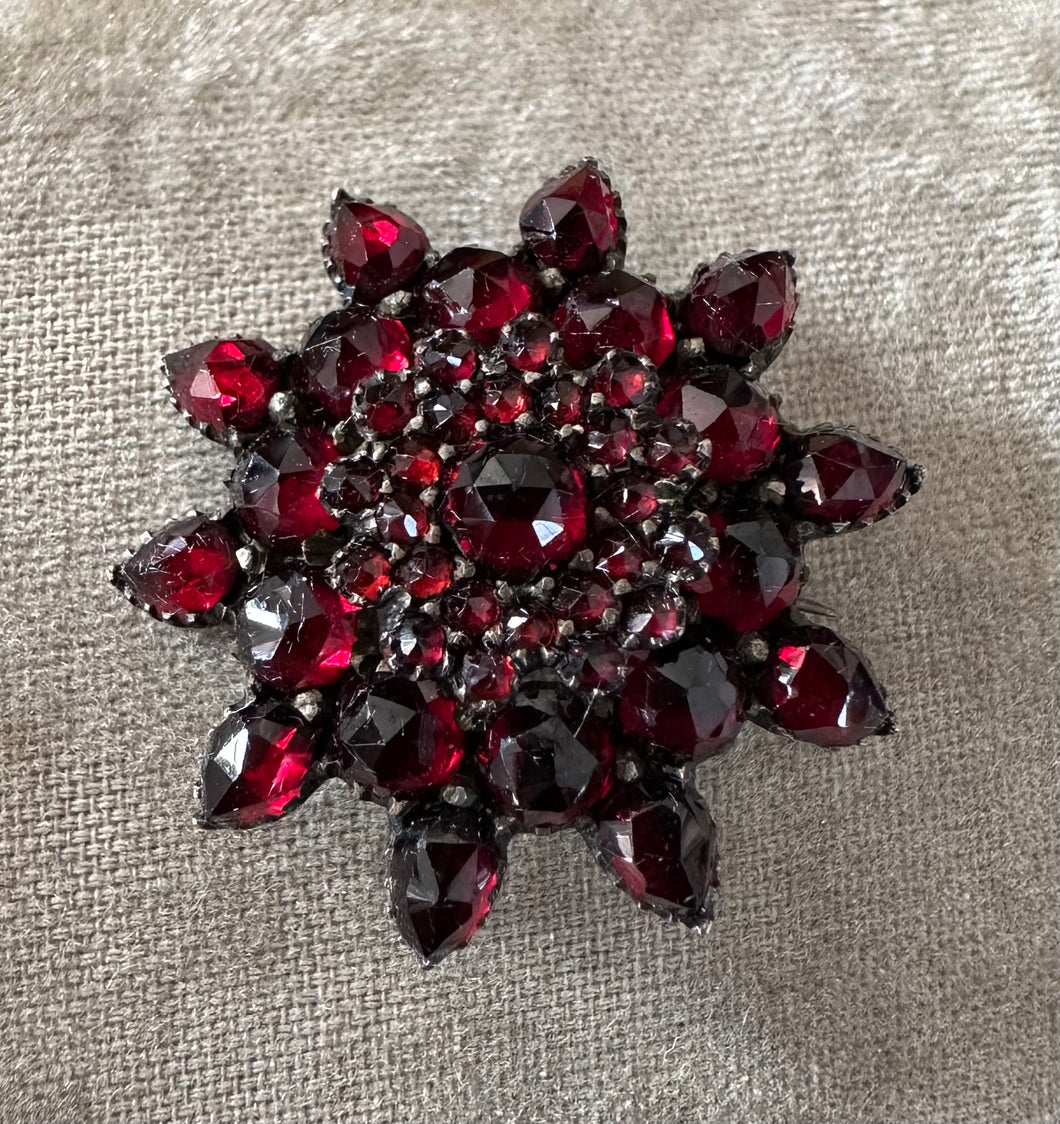 Victorian Bohemian Garnet Victorian Flower Pin Brooch