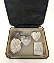 Load image into Gallery viewer, Sterling Silver Art Deco Locket Monogram FAP
