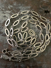 Load image into Gallery viewer, Vintage 925 Sterling Silver Mexican Chain Link Necklace
