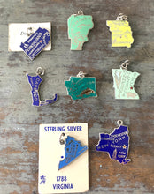 Load image into Gallery viewer, Danecraft Enamel State Travelers Charm Souvenir Pennsylvania
