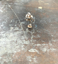 Load image into Gallery viewer, Vintage Sterling Silver Cherub Charm on Plinth Putti Cupid Arrow
