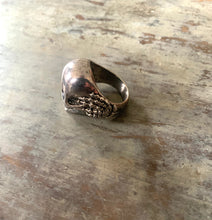 Load image into Gallery viewer, Sterling Silver Skull Ring  G&amp;S Ring Skeleton Hands
