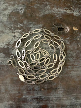 Load image into Gallery viewer, Vintage 925 Sterling Silver Mexican Chain Link Necklace
